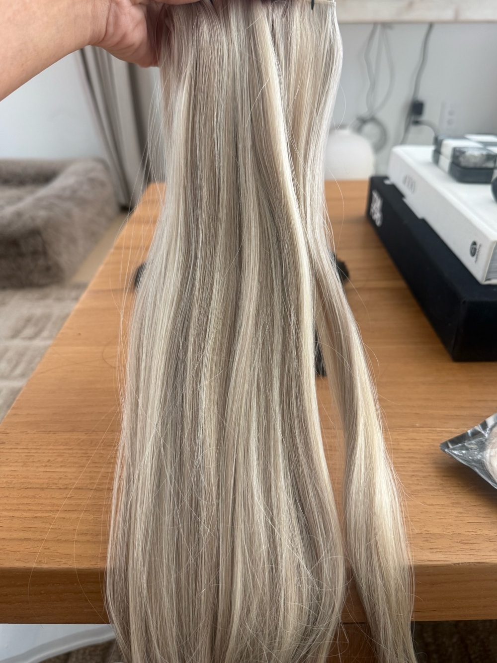 22in Hair Extension - LACED HAIR 8/60 Blonde